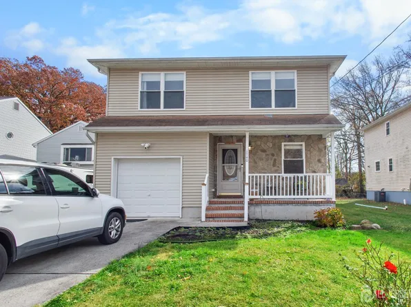 1740 Holly Rd, North Brunswick, NJ 08902