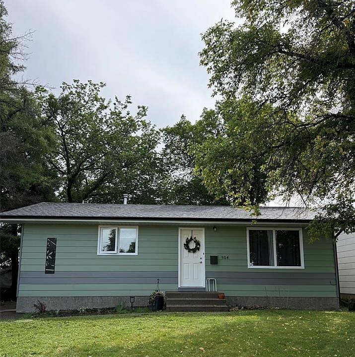 1st image of 504 4th STREET W