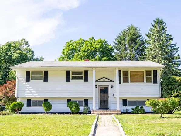 12 Flitt St, West Nyack, NY 10994