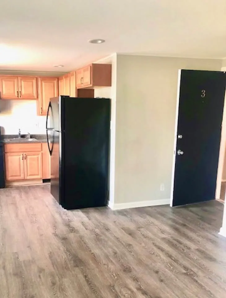 Studio, 500 sqft, $1,050 — Photo 1