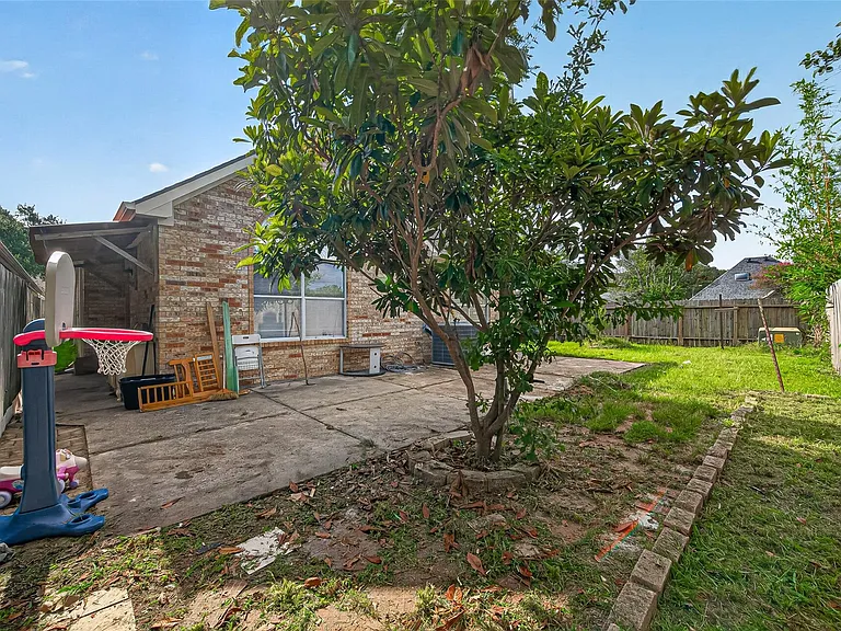 8503 Raybluff Ln — Photo 44
