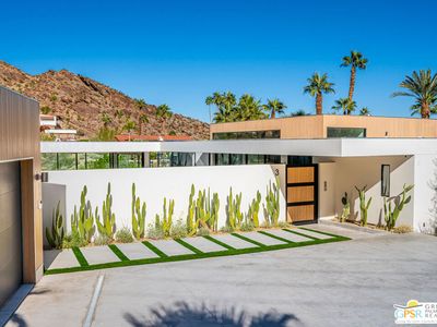 310 W Crestview Dr, Palm Springs, CA, 92264