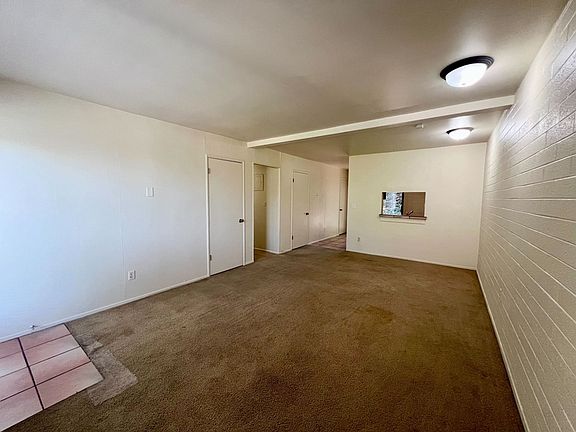 5th image of 599 N Darwin St #12