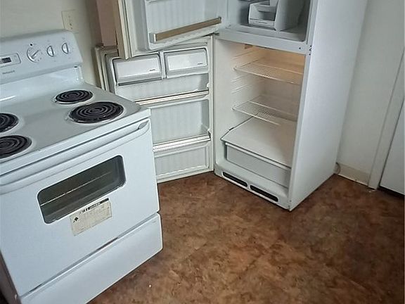 5th image of 2312 Davue Circle