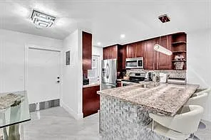 4025 N Federal Hwy #312A — Photo 17