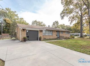 4622 Oak Glen Dr, Toledo, OH 43613