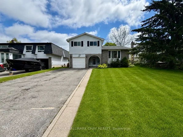 19 Carol Rd, Barrie, ON L4N 3P6
