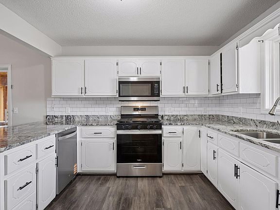 5th image of 313 Heights Rd NW