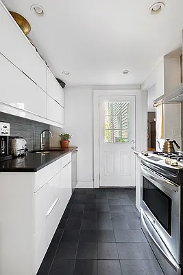 Rented by Douglas Elliman | media 4