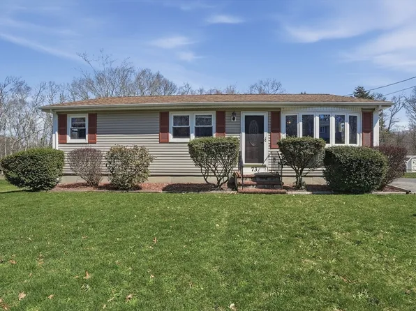 73 Ridgeline Dr, Westport, MA 02790