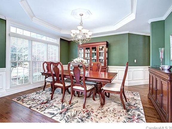 4th image of 7118 Stonehaven Dr