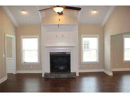 2436 Snowshill Ln Photo 1