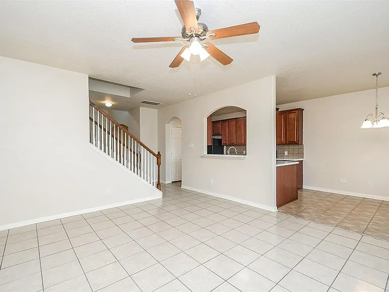 13111 Rippling Creek Ln — Photo 44