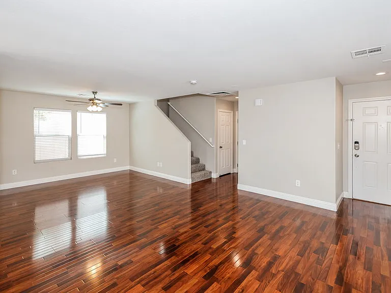 11124 Verismo St — Photo 5