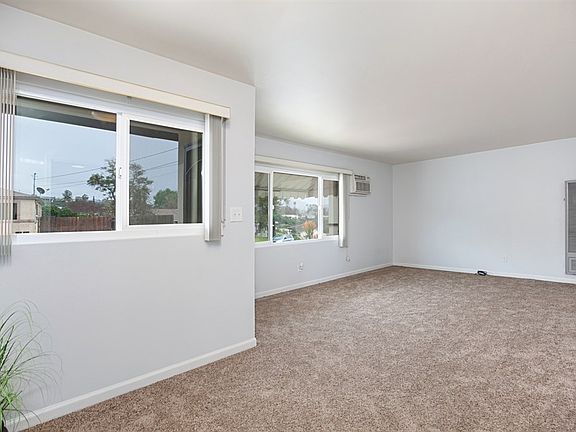 3rd image of 9362 De Camp Dr