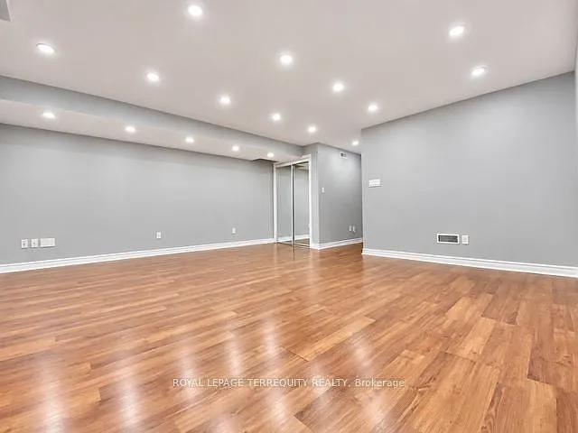 Studio, $1,400 — Photo 4