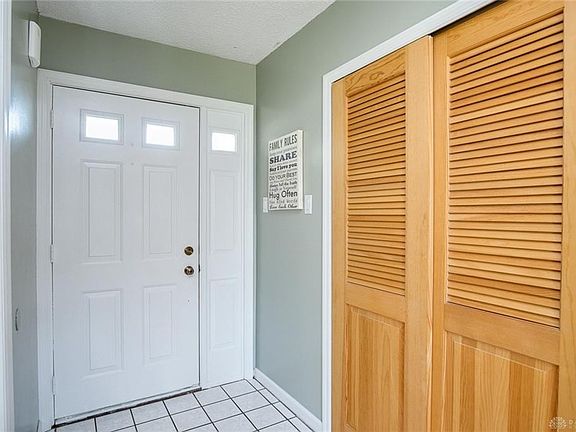 3rd image of 5024 Bayside Dr
