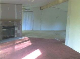 22400 Happy Dr, Cassopolis, MI 49031