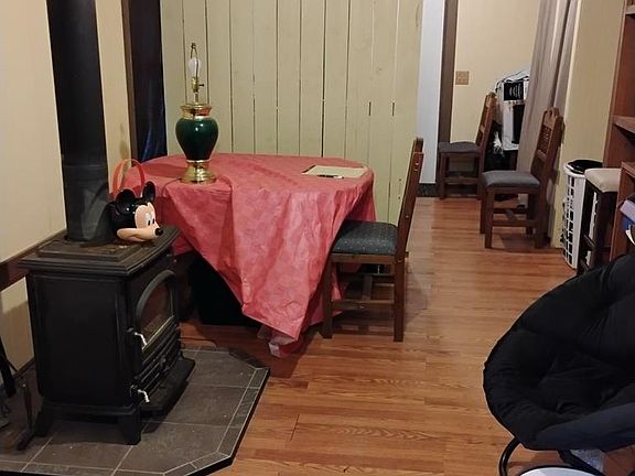 5th image of 95 7th St