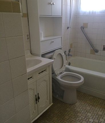 4th image of 712 Bryan Rd