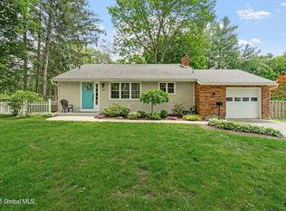 12 Glen Ter, Glenville, NY 12302