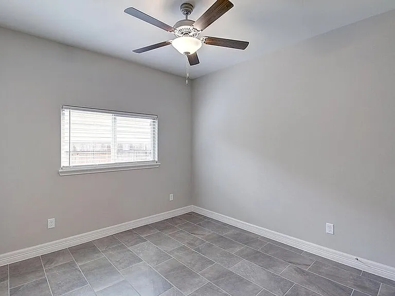 7530 Sable Creek Dr — Photo 46
