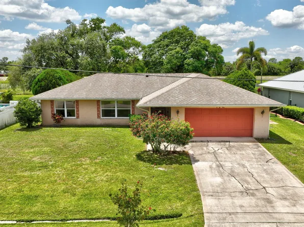 472 SW Aster Road, Port St Lucie, FL 34953