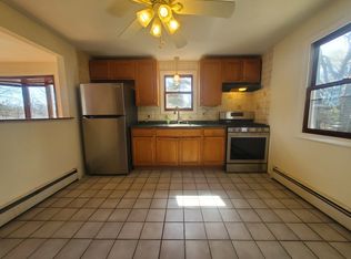 5 Woodlawn Ave #A, Norwalk, CT 06854