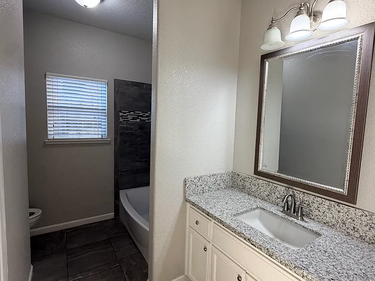 3920 Mountain View Rd — Photo 7