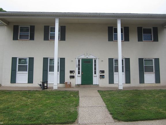 329 Buttonwood 002