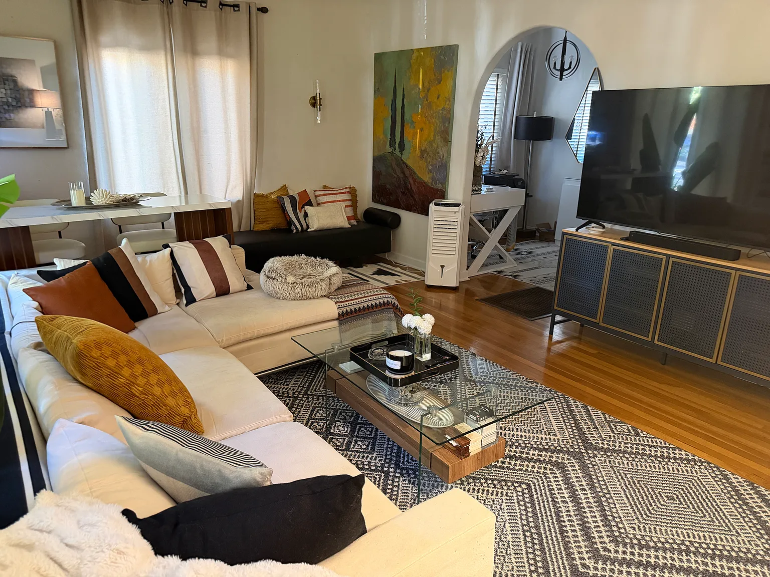 1 bed, 850 sqft, $3,495 — Photo 2