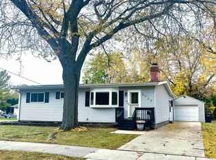 2117 Hamilton St, Oshkosh, WI 54901