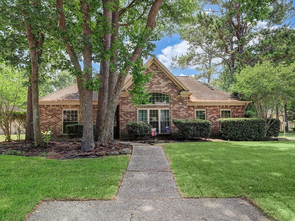 1st image of 2819 Rustic Woods Dr