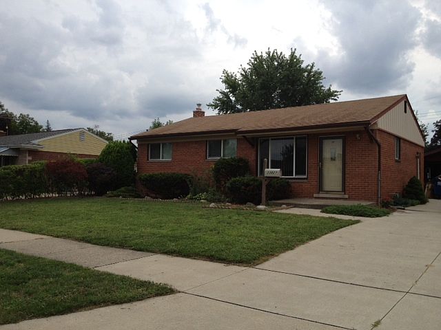 1st image of 33827 Blackfoot St