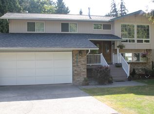 5924 Longdin Rd, Ferndale, WA 98248