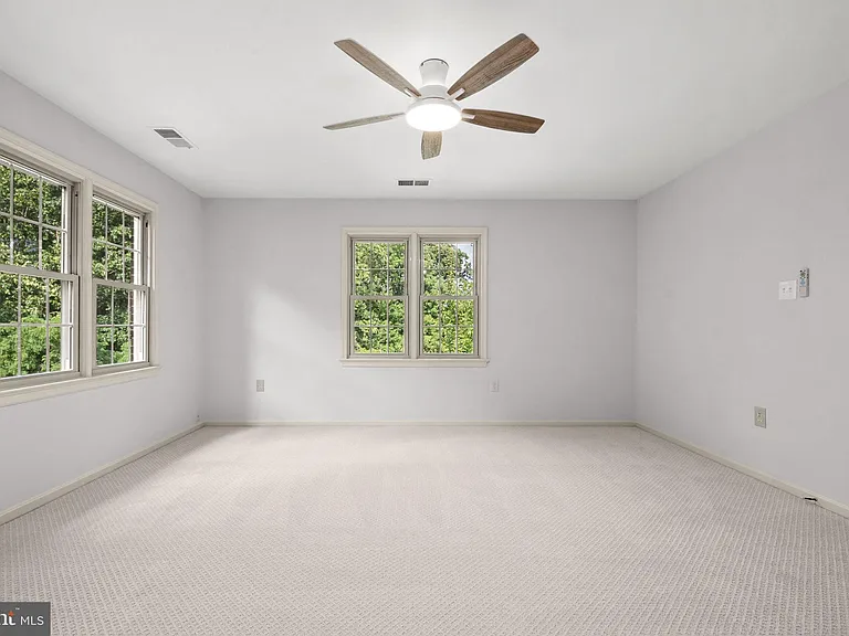 6056 Morgan Ct — Photo 45