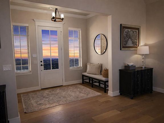 4th image of 701 S Cimarron Rd