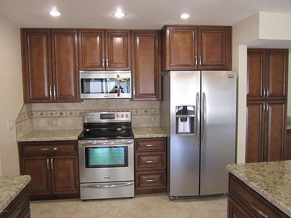 3rd image of 4510 E Willow Ave