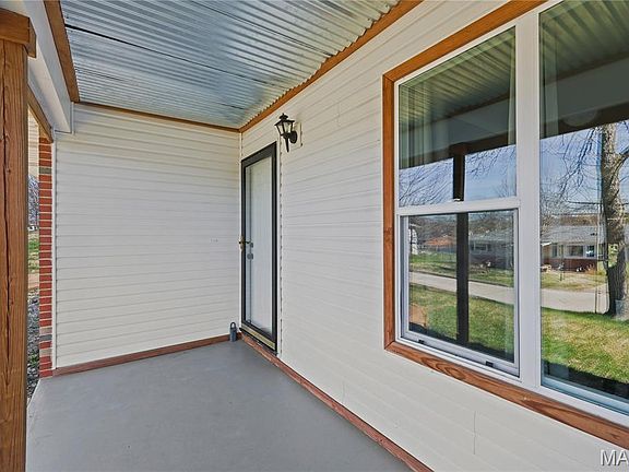 4th image of 1636 Polly Dr