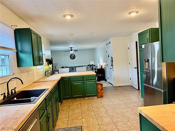 4th image of 118 Northwood Dr