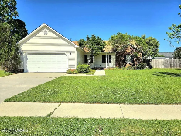 105 Summercreek Drive, Jacksonville, NC 28546