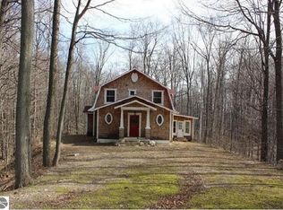 13740 Gear Rd, Arcadia, MI 49613