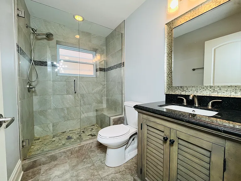 4532 N Nottingham Ave #2 — Photo 10