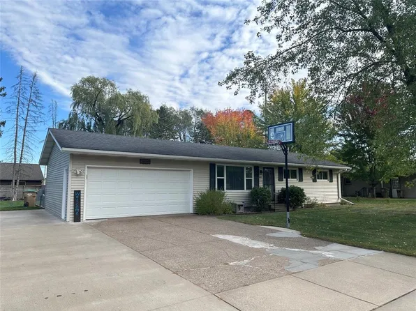 843 Veronica Street, Chippewa Falls, WI 54729