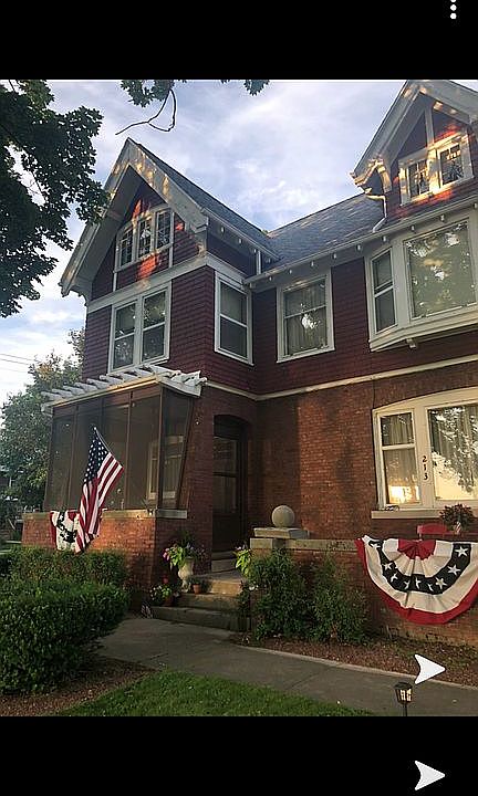 1st image of 213 La Crosse St