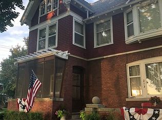 213 La Crosse St, Beaver Dam, WI 53916