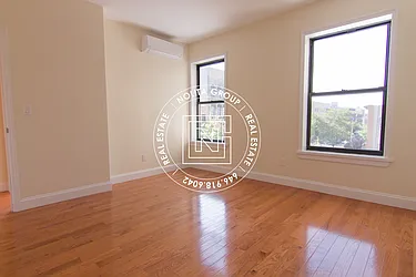 Rented by Nolita Group