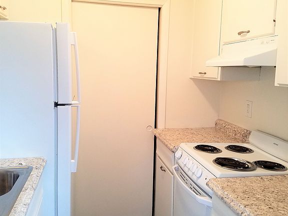 4th image of 4523 Jefferson St