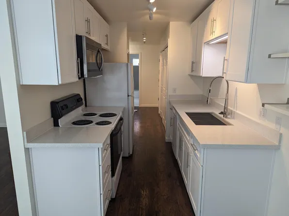 2000 Dexter Ave N #3, Seattle, WA 98109