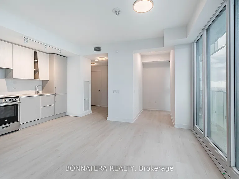 3900 Confederation Pkwy #3904 — Photo 15